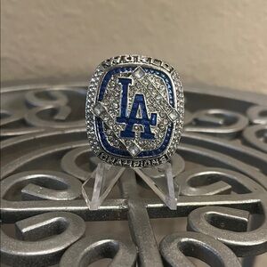 Los Angeles Dodgers 2024 Championship Ring replica with stand